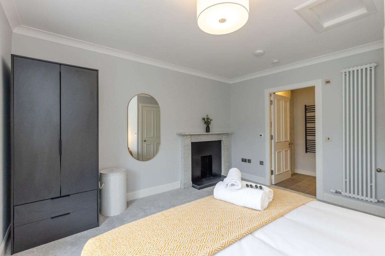 Dragon Suites - Ladon Suite - 2 Bed City Centre Luxury Apartment إدنبرة المظهر الخارجي الصورة